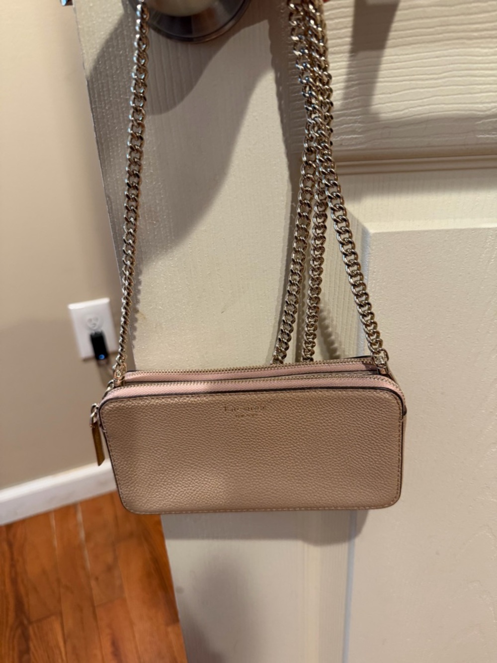 kate spade Pebbled Leather Crossbody in Blush Pink with Gold Chain
